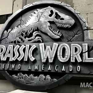 Painel Logo Jurassic World